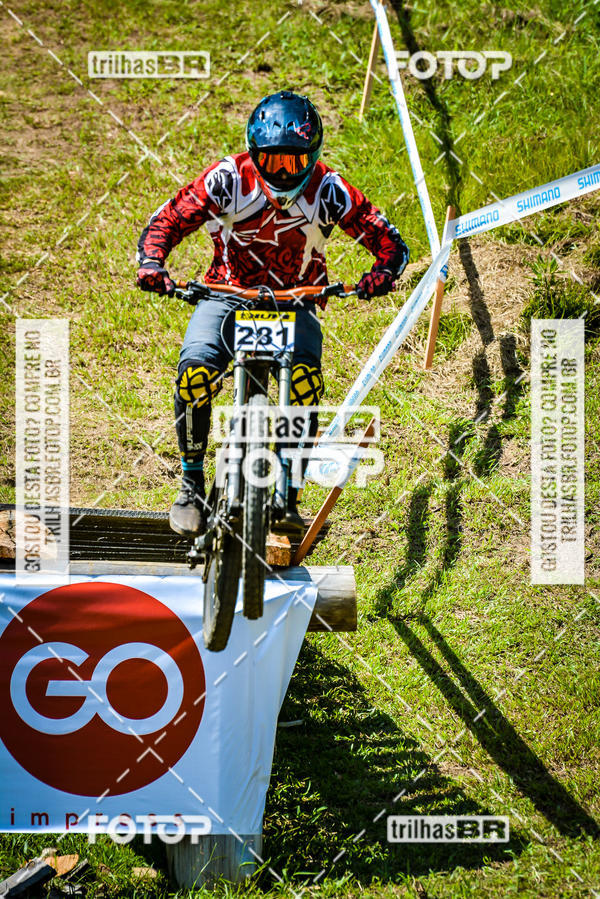 Buy your photos of the eventSul Brasileiro de Downhill on Fotop