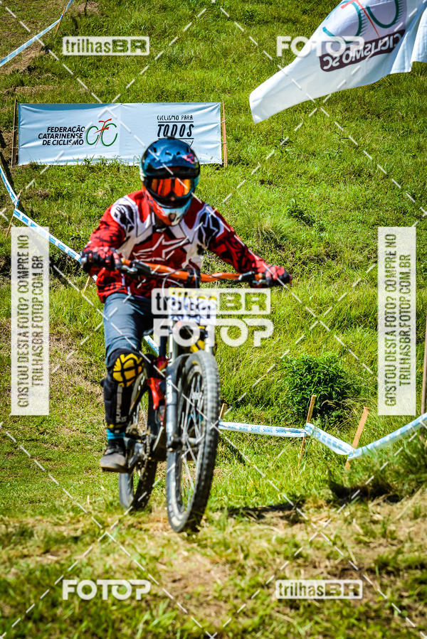 Buy your photos of the eventSul Brasileiro de Downhill on Fotop