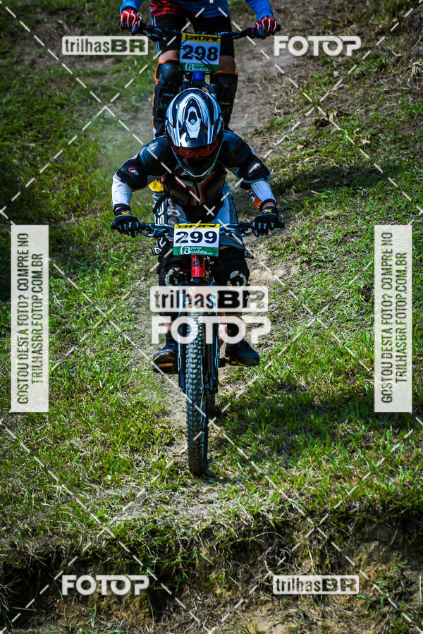 Buy your photos of the eventSul Brasileiro de Downhill on Fotop