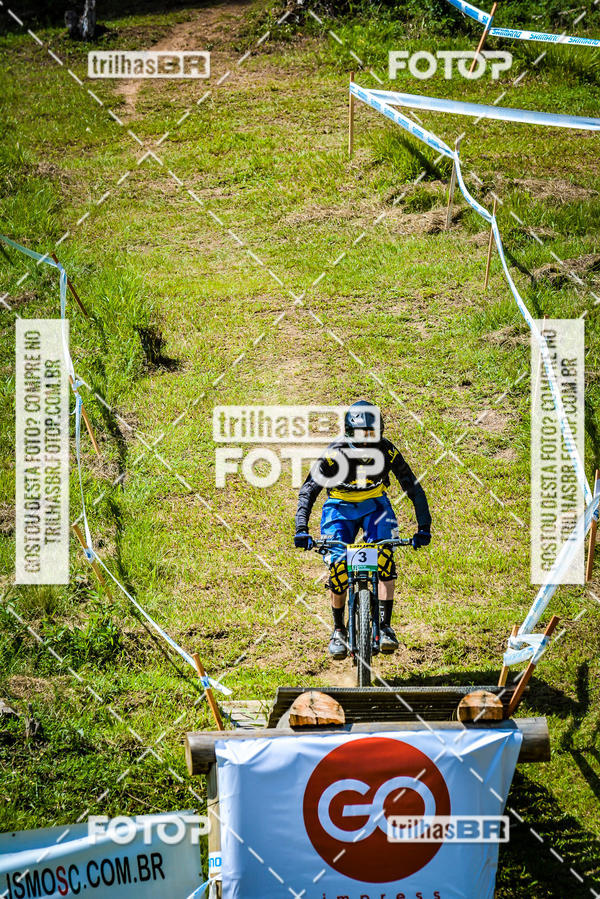 Buy your photos of the eventSul Brasileiro de Downhill on Fotop