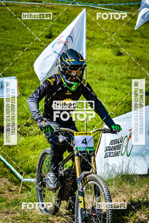 Buy your photos of the eventSul Brasileiro de Downhill on Fotop