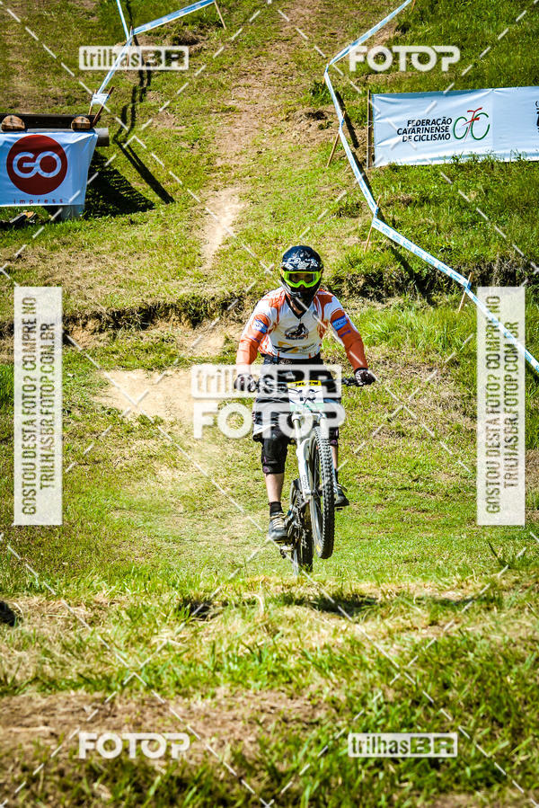 Buy your photos of the eventSul Brasileiro de Downhill on Fotop