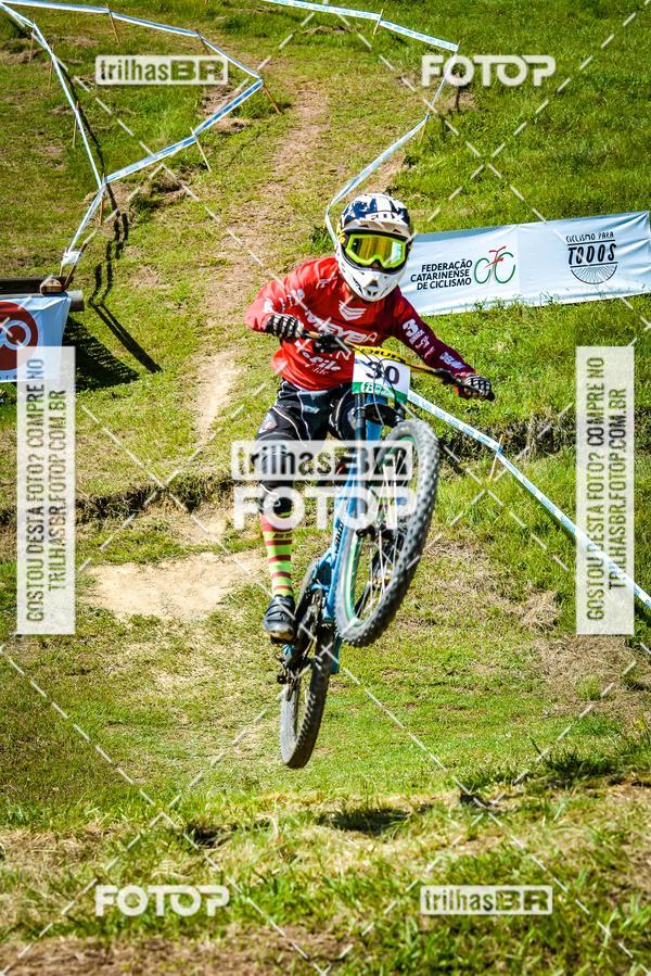 Buy your photos of the eventSul Brasileiro de Downhill on Fotop