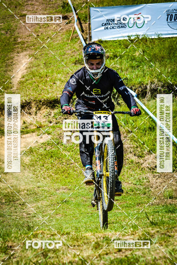 Buy your photos of the eventSul Brasileiro de Downhill on Fotop