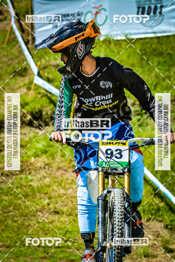 Buy your photos of the eventSul Brasileiro de Downhill on Fotop