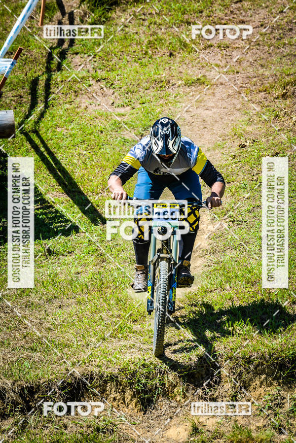 Buy your photos of the eventSul Brasileiro de Downhill on Fotop