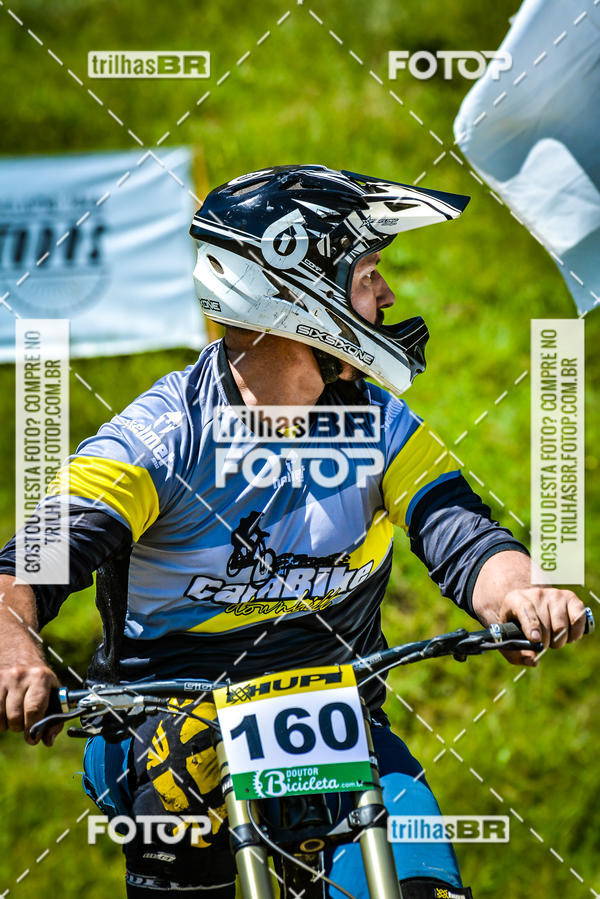 Buy your photos of the eventSul Brasileiro de Downhill on Fotop