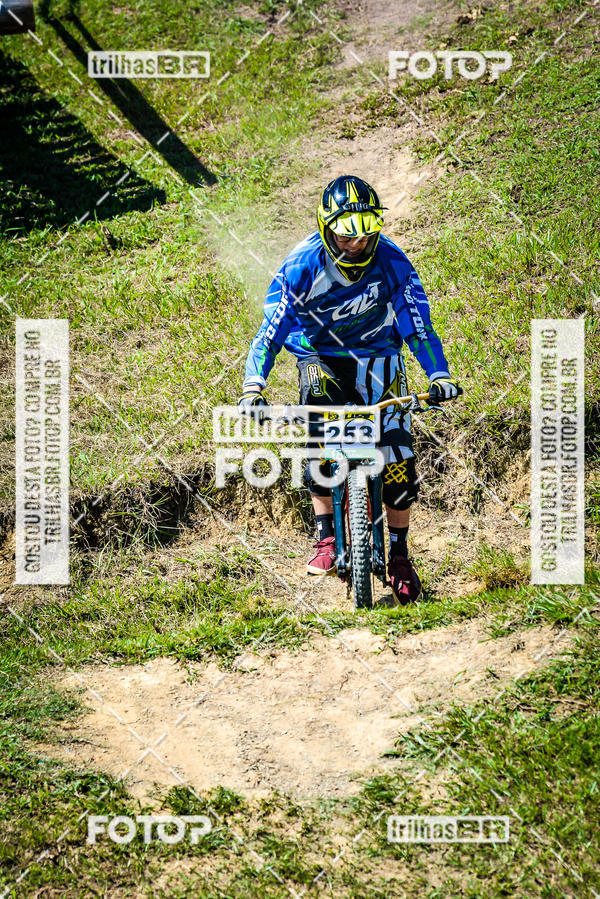 Buy your photos of the eventSul Brasileiro de Downhill on Fotop