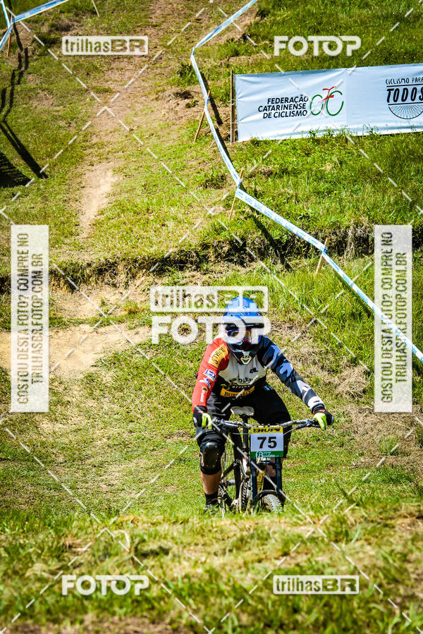 Buy your photos of the eventSul Brasileiro de Downhill on Fotop