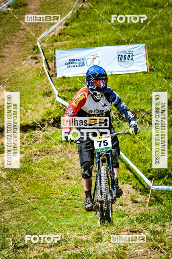 Buy your photos of the eventSul Brasileiro de Downhill on Fotop