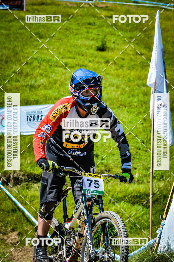 Buy your photos of the eventSul Brasileiro de Downhill on Fotop