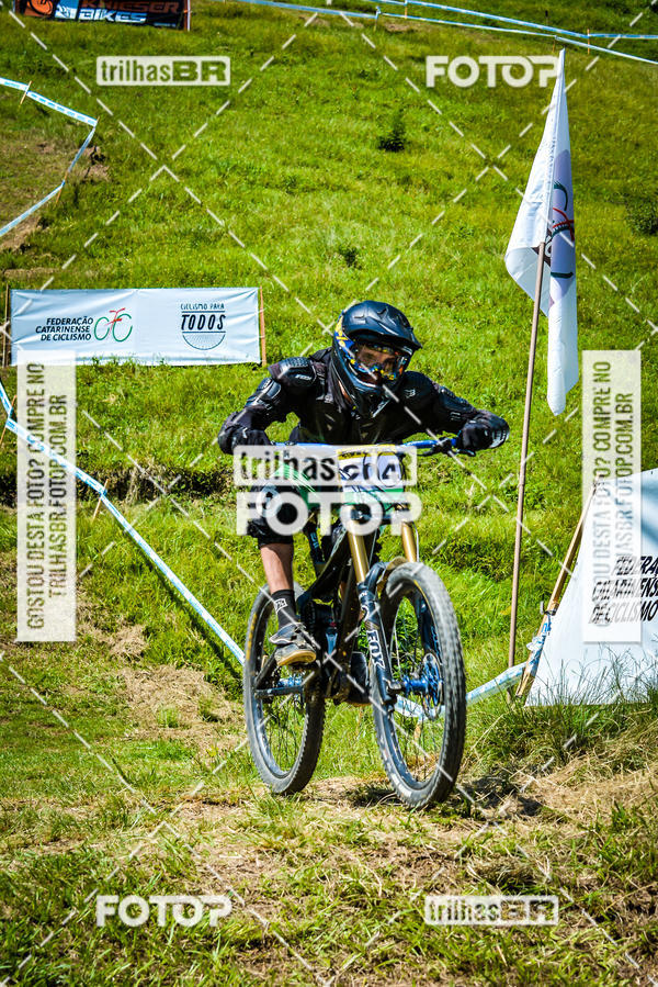 Buy your photos of the eventSul Brasileiro de Downhill on Fotop