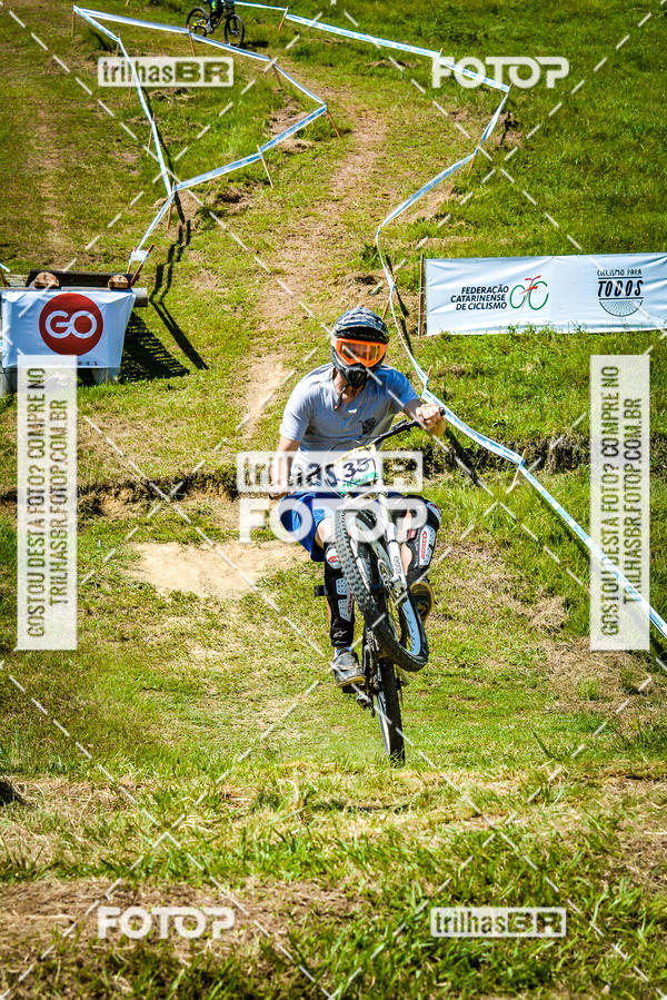 Buy your photos of the eventSul Brasileiro de Downhill on Fotop