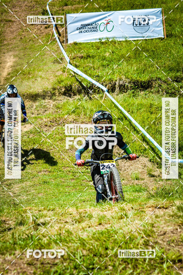 Buy your photos of the eventSul Brasileiro de Downhill on Fotop