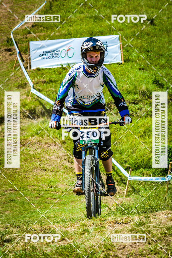 Buy your photos of the eventSul Brasileiro de Downhill on Fotop