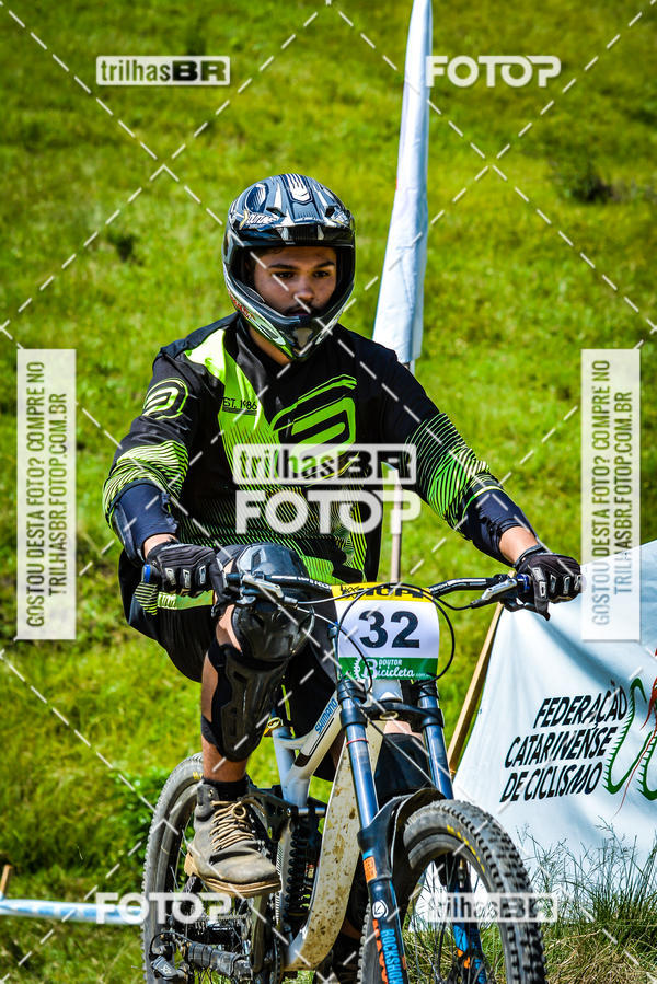 Buy your photos of the eventSul Brasileiro de Downhill on Fotop