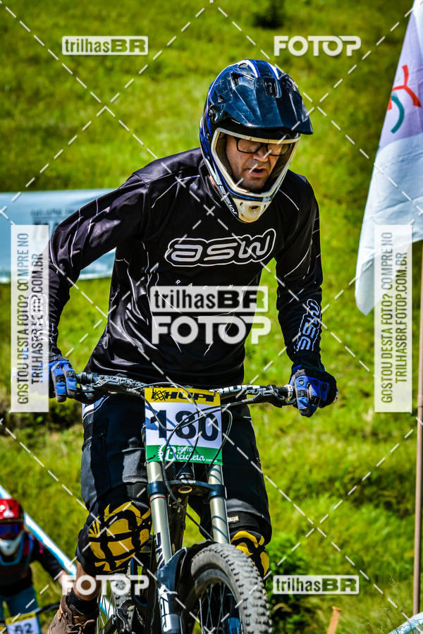 Buy your photos of the eventSul Brasileiro de Downhill on Fotop