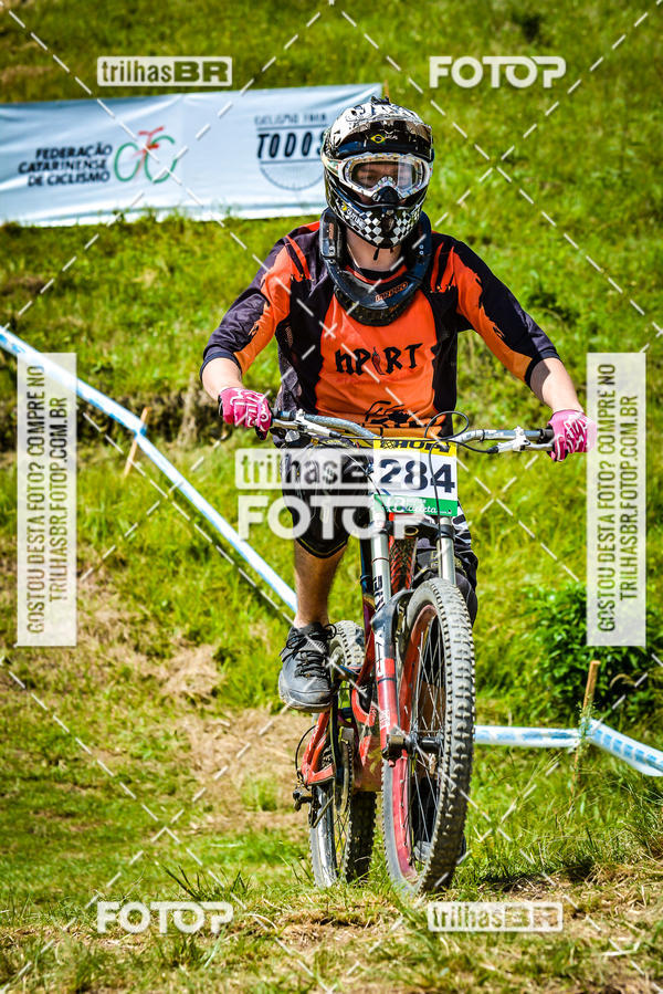 Buy your photos of the eventSul Brasileiro de Downhill on Fotop