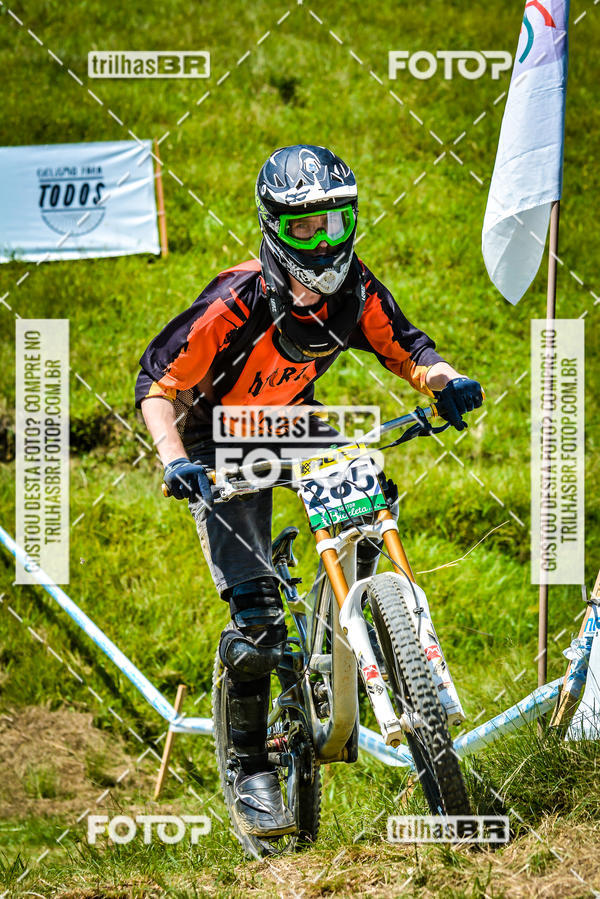 Buy your photos of the eventSul Brasileiro de Downhill on Fotop