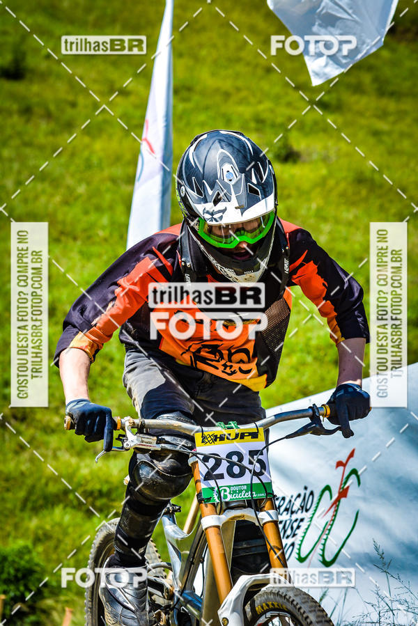 Buy your photos of the eventSul Brasileiro de Downhill on Fotop
