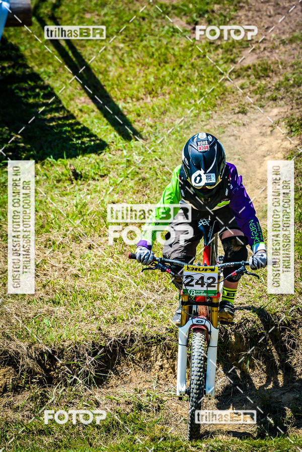 Buy your photos of the eventSul Brasileiro de Downhill on Fotop