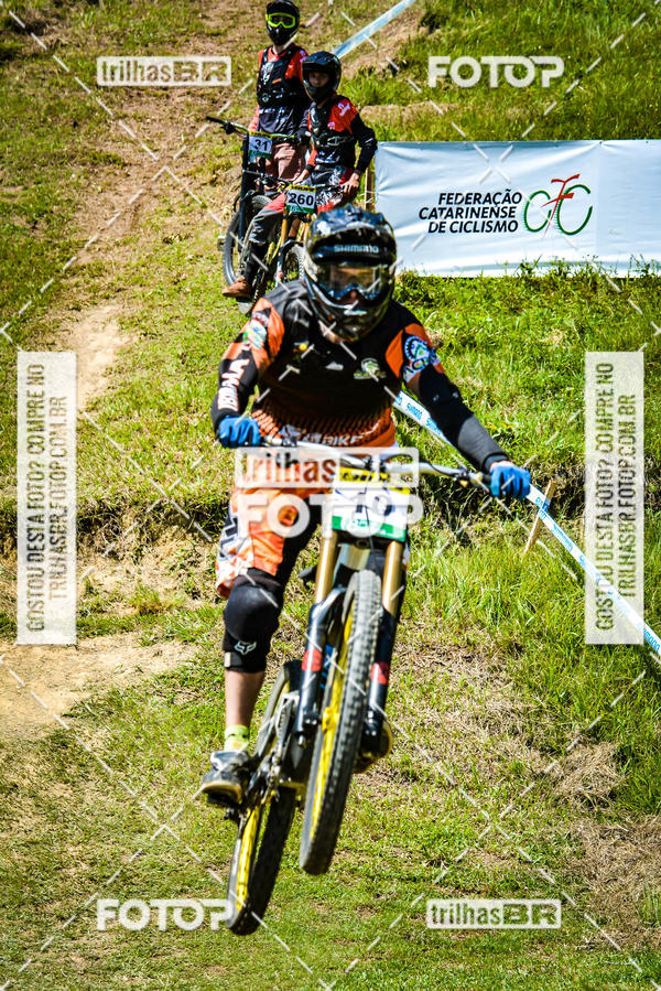 Buy your photos of the eventSul Brasileiro de Downhill on Fotop