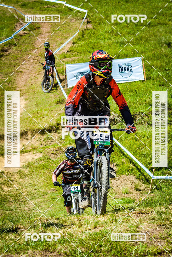 Buy your photos of the eventSul Brasileiro de Downhill on Fotop