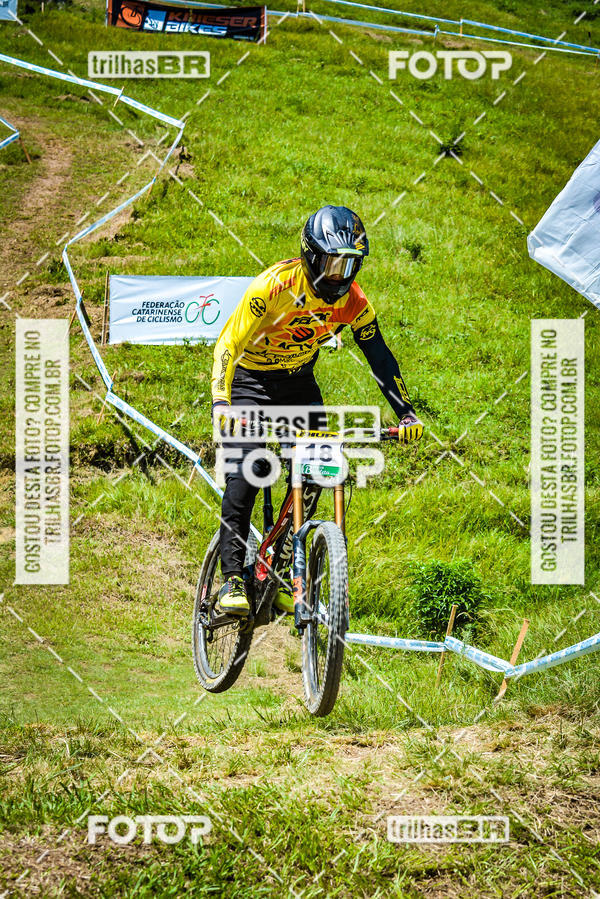 Buy your photos of the eventSul Brasileiro de Downhill on Fotop
