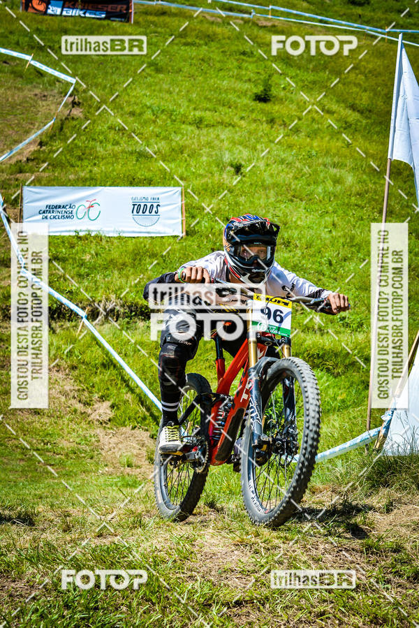 Buy your photos of the eventSul Brasileiro de Downhill on Fotop