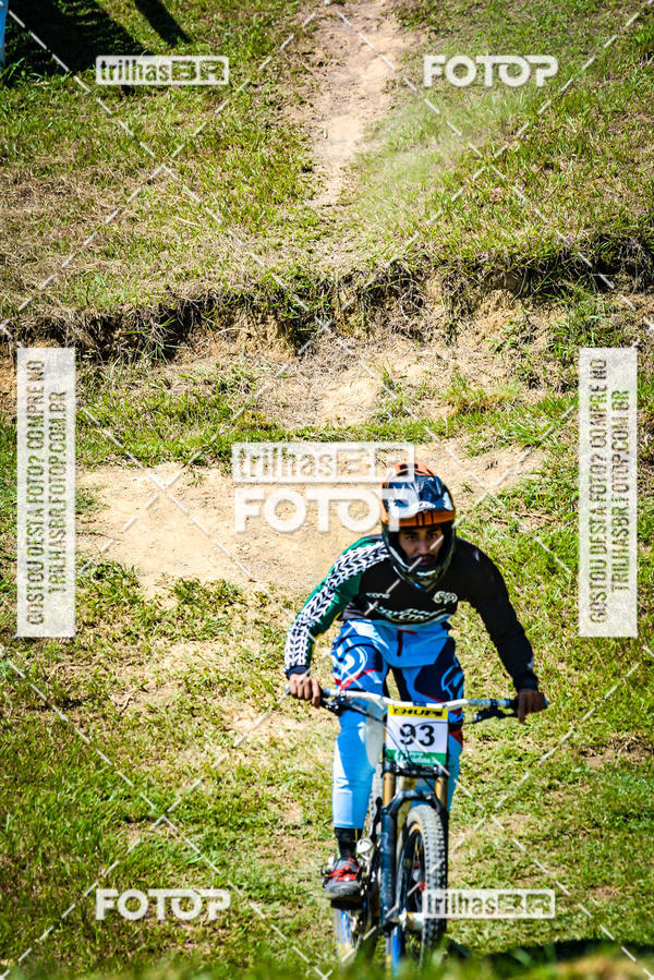 Buy your photos of the eventSul Brasileiro de Downhill on Fotop