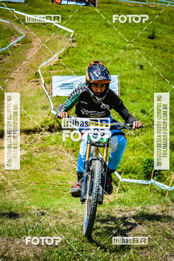 Buy your photos of the eventSul Brasileiro de Downhill on Fotop
