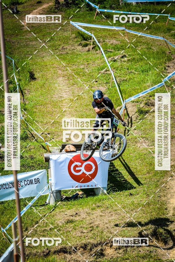 Buy your photos of the eventSul Brasileiro de Downhill on Fotop