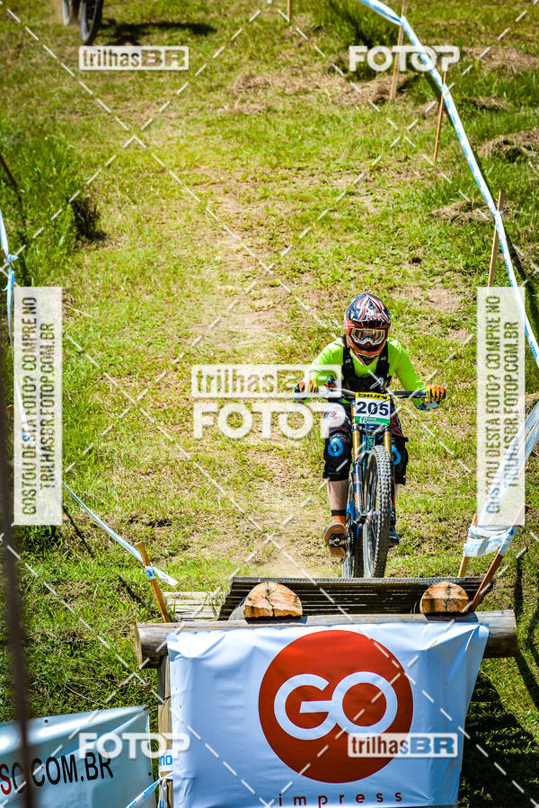 Buy your photos of the eventSul Brasileiro de Downhill on Fotop