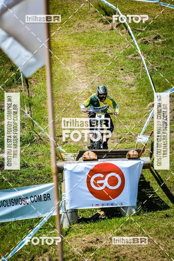 Buy your photos of the eventSul Brasileiro de Downhill on Fotop