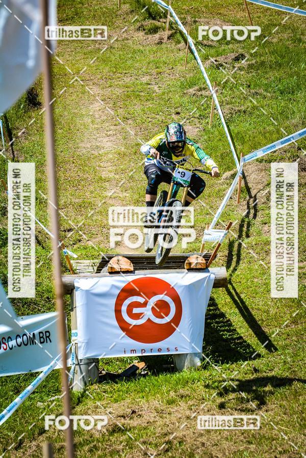 Buy your photos of the eventSul Brasileiro de Downhill on Fotop