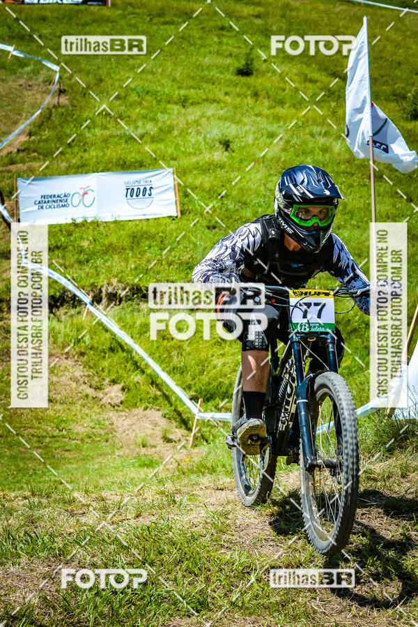 Buy your photos of the eventSul Brasileiro de Downhill on Fotop