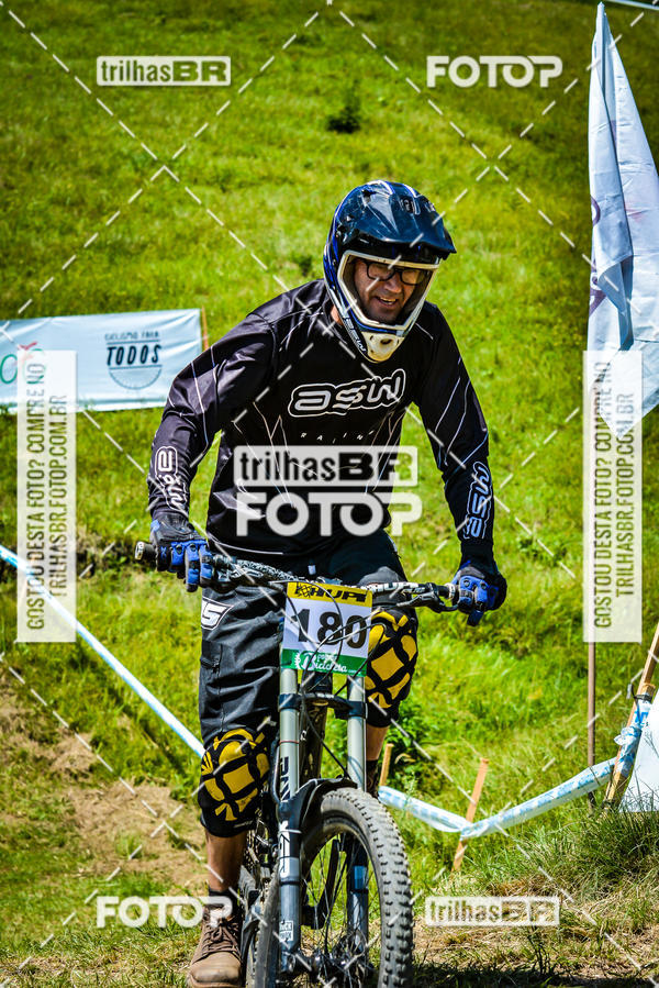 Buy your photos of the eventSul Brasileiro de Downhill on Fotop