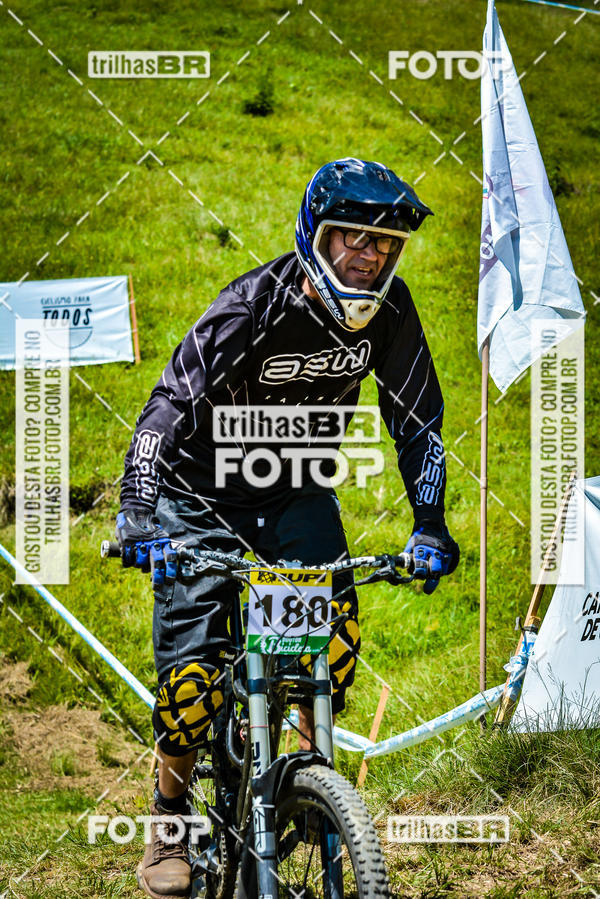Buy your photos of the eventSul Brasileiro de Downhill on Fotop