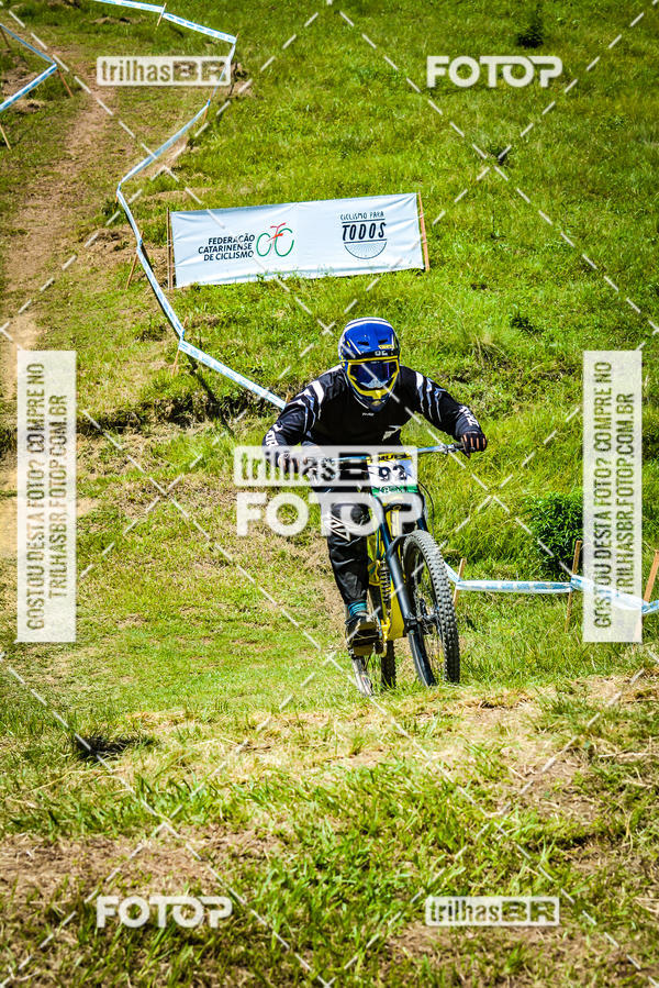 Buy your photos of the eventSul Brasileiro de Downhill on Fotop