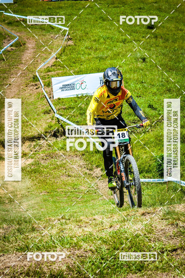 Buy your photos of the eventSul Brasileiro de Downhill on Fotop