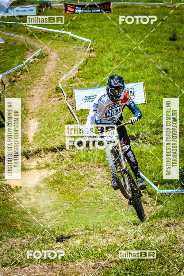 Buy your photos of the eventSul Brasileiro de Downhill on Fotop