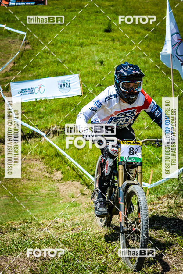 Buy your photos of the eventSul Brasileiro de Downhill on Fotop