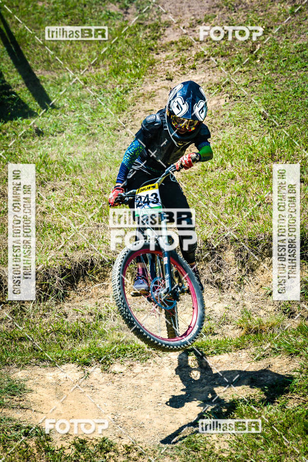 Buy your photos of the eventSul Brasileiro de Downhill on Fotop