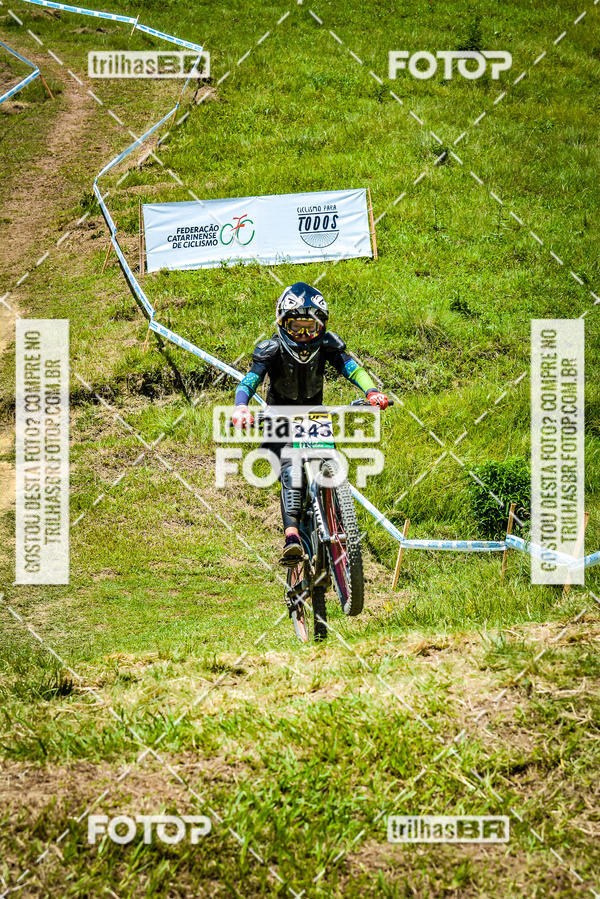 Buy your photos of the eventSul Brasileiro de Downhill on Fotop