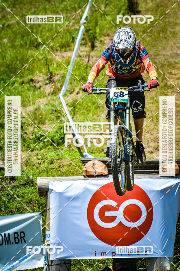 Buy your photos of the eventSul Brasileiro de Downhill on Fotop