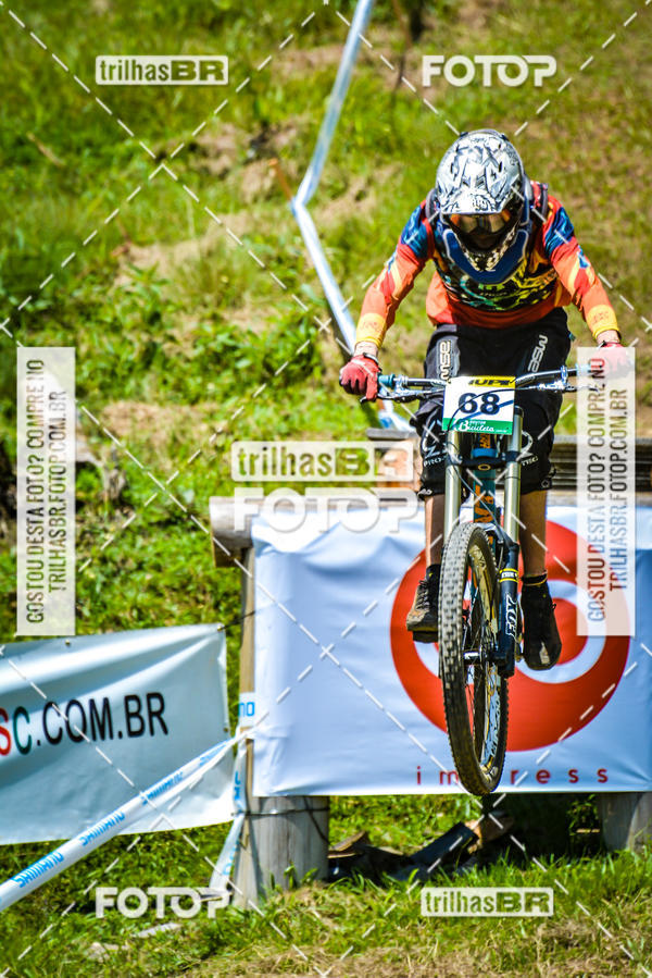 Buy your photos of the eventSul Brasileiro de Downhill on Fotop