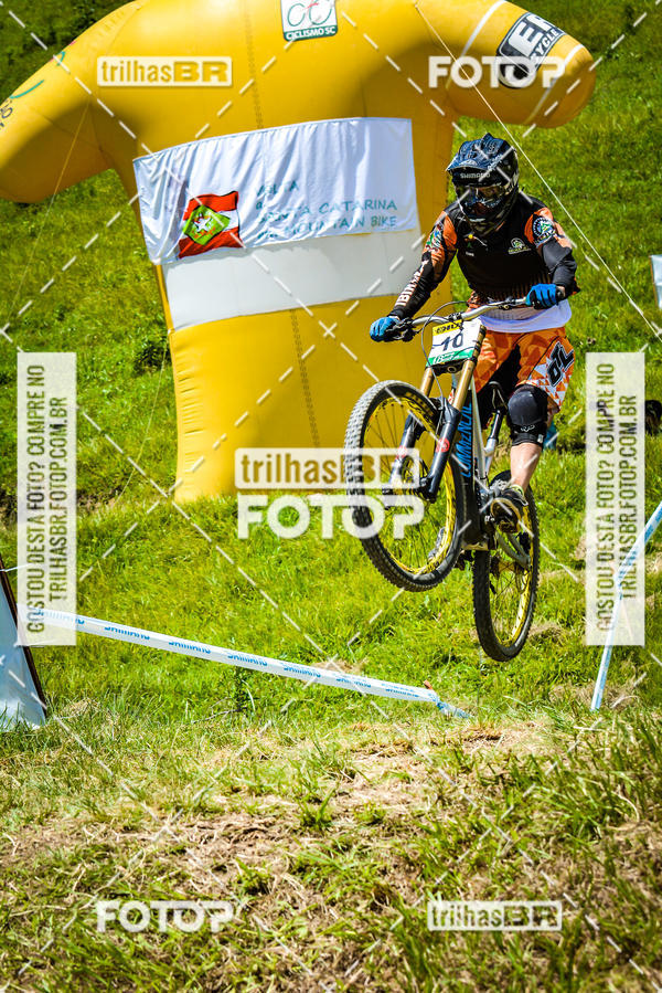 Buy your photos of the eventSul Brasileiro de Downhill on Fotop