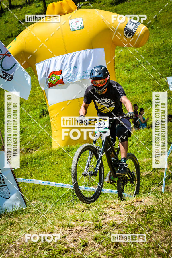 Buy your photos of the eventSul Brasileiro de Downhill on Fotop