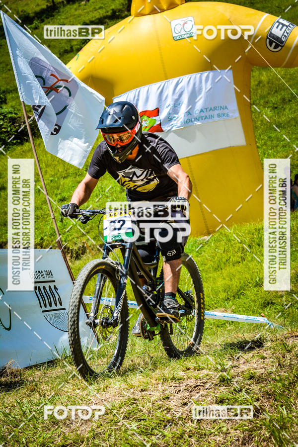 Buy your photos of the eventSul Brasileiro de Downhill on Fotop