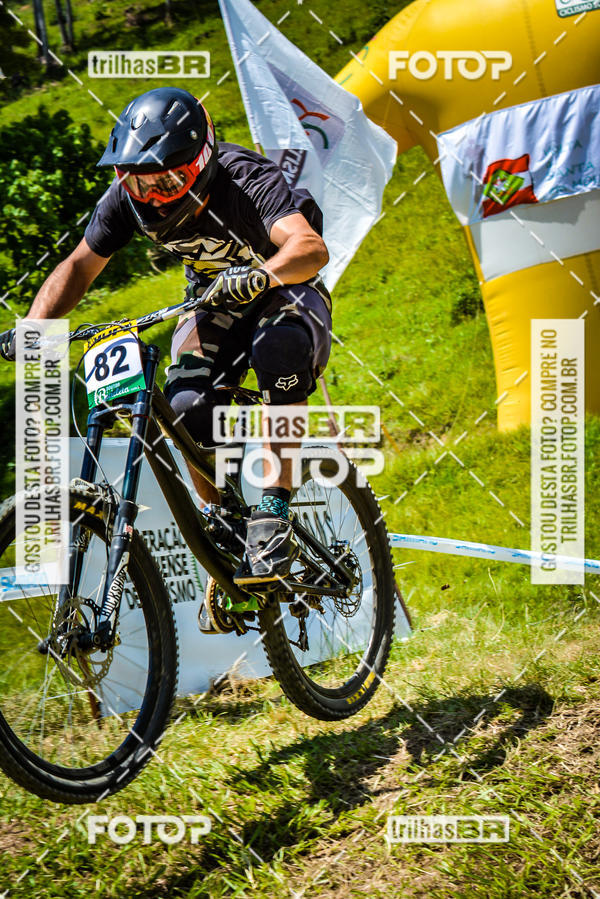 Buy your photos of the eventSul Brasileiro de Downhill on Fotop